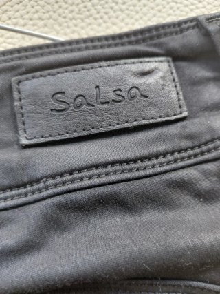 Pantalón negro