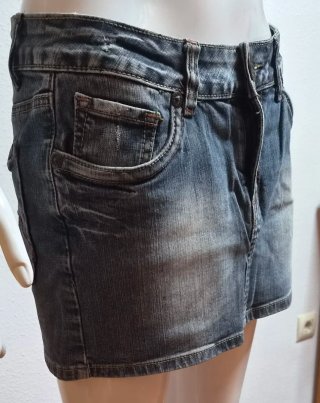 Minifalda vaquera tiro bajo azul Talla M