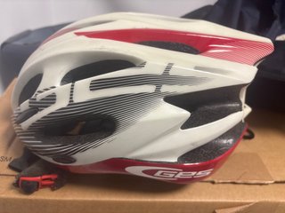 Casco de bicicleta GES blanco y rojo