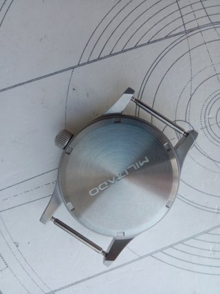 Reloj  Militar Negro y Naranja