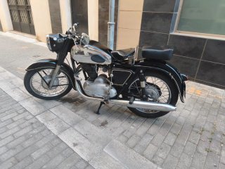 Sanglas 500/4
