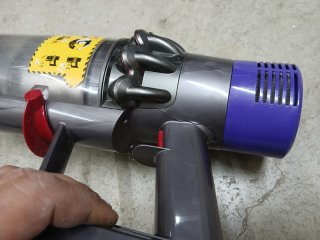 Aspirapolvere Dyson V10