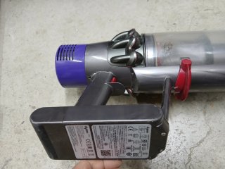 Aspirapolvere Dyson V10