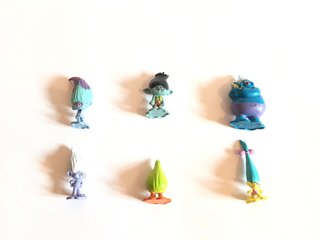 Pack 12 muñecos Trolls. NUEVOS