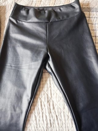 Dos leggings negros y azules