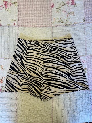 Falda pantalón Zara estampado cebra