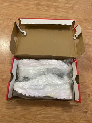 Nike P6000 blancas