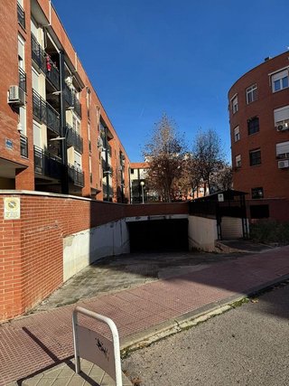 Garaje en venta en El Pilar - Bripac en Alcalá de Henares