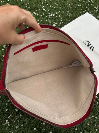 Bolso de mano Zara  piel serpiente rojo y ante