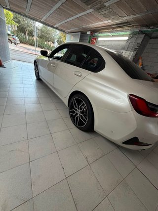 BMW 330e 2019