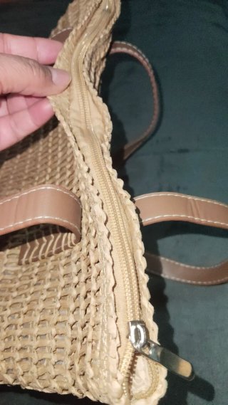Bolso de paja marrón