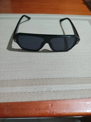 Gafas de sol Tom Ford negras