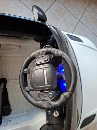 Range Rover Velar elettrica per bambini