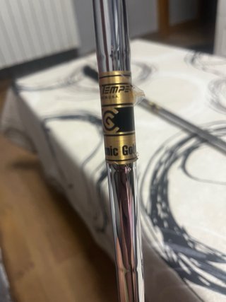 2 Wedges Cleveland CG10 (56 y 52 grados)