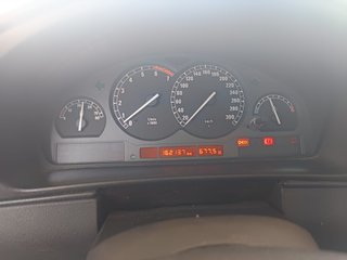BMW 850ci manual 12V 4.988 cc 299 cv 6 velocidades