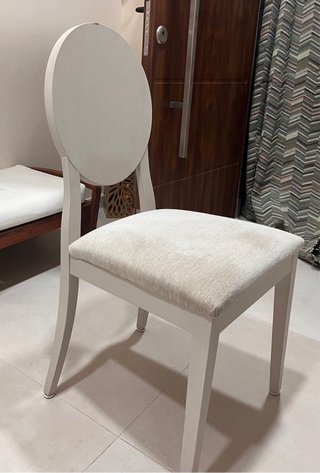 Conjunto comedor mesa extensible y 4 sillas