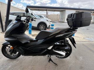 Honda PCX 125 Negra Scooter
