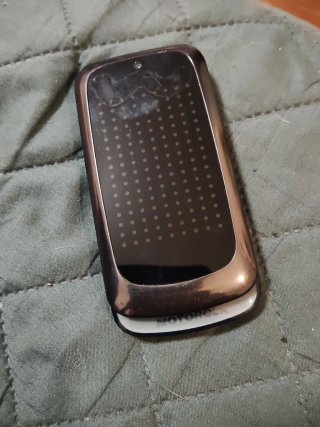 Motorola Gleam+ Caja Roja