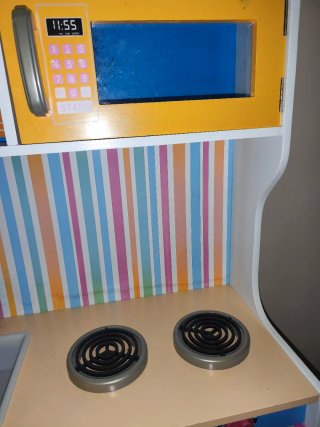 Cocinita de madera infantil