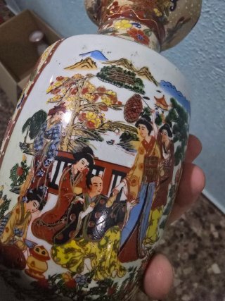 Jarrón japonés vintage estilo Satsuma con decoraci