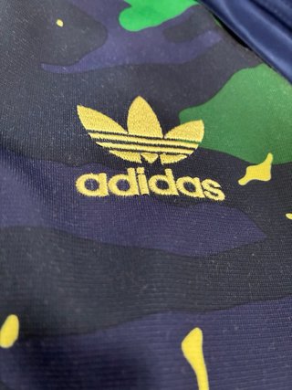 Chaqueta Adidas Camuflaje Azul y Verde