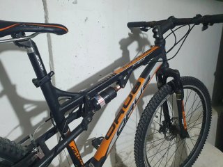 Bicicleta de Montaña Doble Suspensión