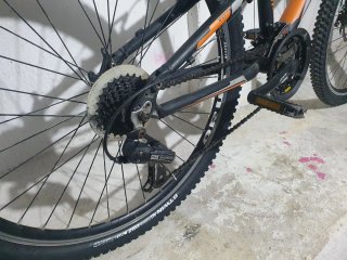Bicicleta de Montaña Doble Suspensión
