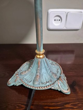 Lámpara de mesa vintage dorada y verde azulado