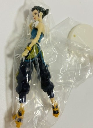 Figura Zoey Huntrix 20cm Kpop Demon Guerreras