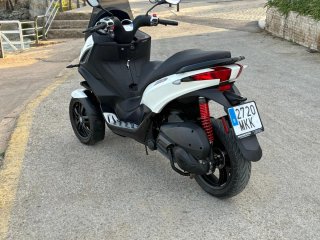 Piaggio MP3 300 - Carnet B