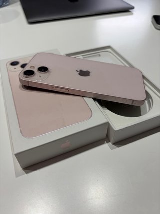 iPhone 13 Rosa