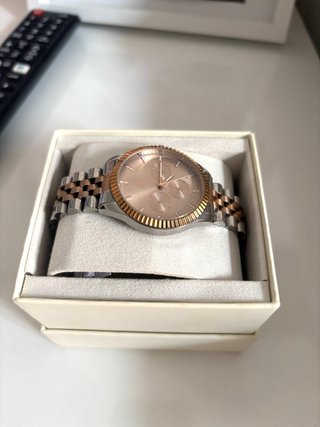Reloj Mujer Oro y Plata