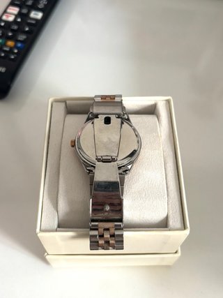 Reloj Mujer Oro y Plata