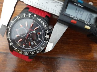Reloj deportivo rojo y negro EUROMOBIL crono