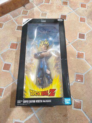Figura Dragon Ball Z Super Saiyan Vegeta
