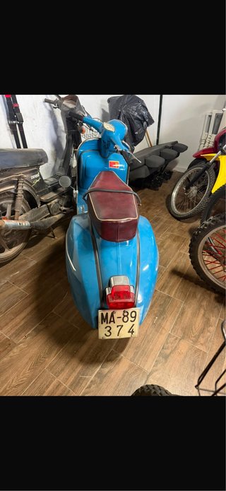 Vespa 160
