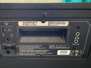 Mooer Hornet 30W Ampli Guitarra + Bluetooth