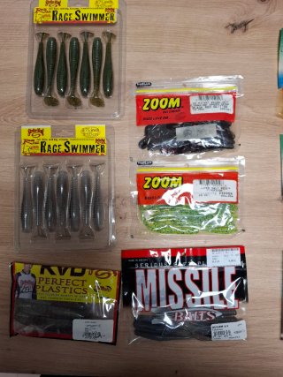 Lotes de señuelos pesca black bass