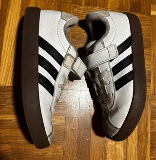 Zapatillas Adidas y Calvin Klein Blancas