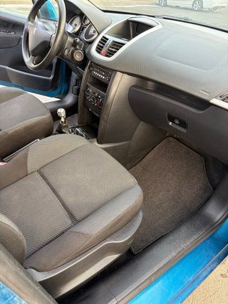 Peugeot 207 2007