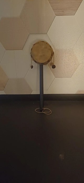Tambor africano decorativo