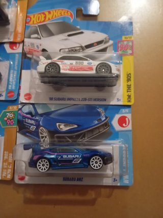 Hot Wheels Nissan Skyline 2000 GT-R