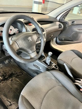 Peugeot 206 2004