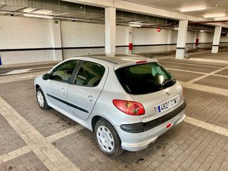 Peugeot 206 2004