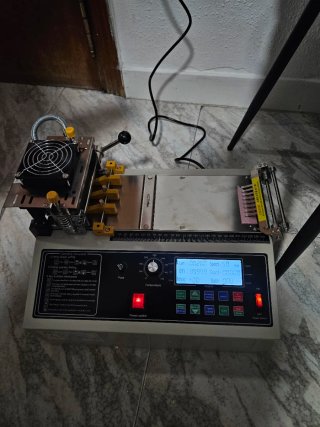 Máquina de corte de cinta