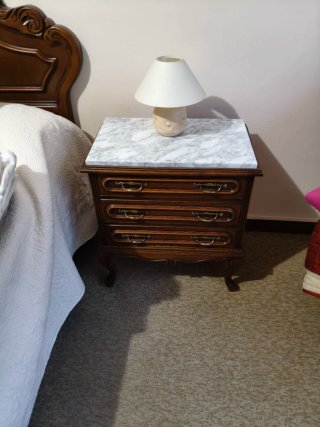Dormitorio completo madera oscura