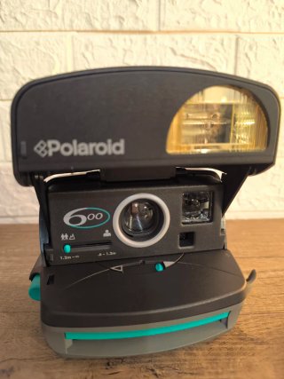 Cámara Polaroid 600 Instantánea