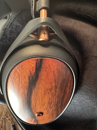 Meze Audio Liric 2 Isodinamico Rinaro MZ4 Cerrado