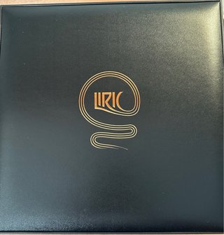 Meze Audio Liric 2 Isodinamico Rinaro MZ4 Cerrado