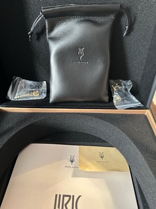 Meze Audio Liric 2 Isodinamico Rinaro MZ4 Cerrado